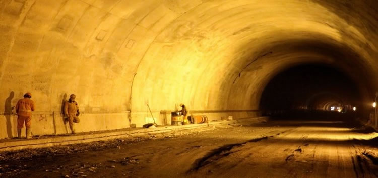 Túnel de La Línea costará y durará más informó la Contraloría General