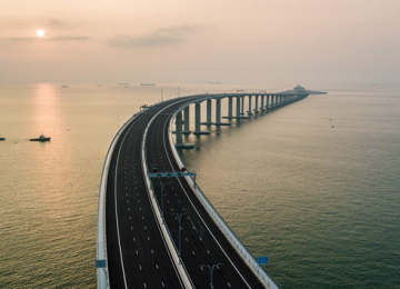 China inaugura el puente marítimo más largo del mundo