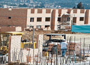 Área aprobada para construcción se incrementó 25,4% en el país