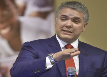 Presidente de Colombia destaca generación de 80 mil empleos en obras de infraestructura 4G