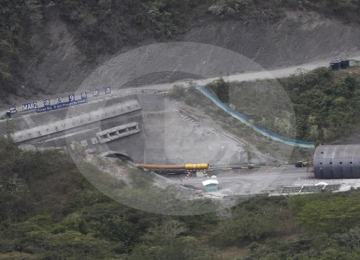 Gobernación evalúa la reactivación de obras de infraestructura en Antioquia